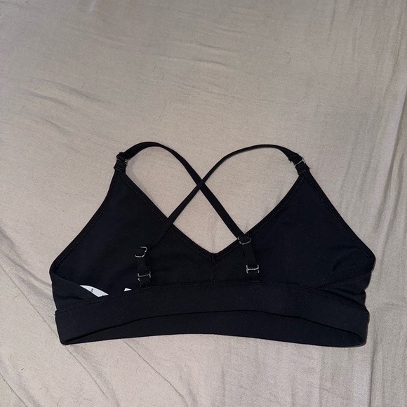 Brand new sports bra - Picture 2 of 2